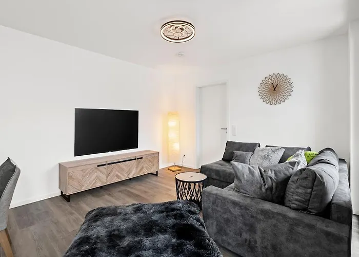 - The - - Kuschelige 85 Quadratmeter Zirndorf